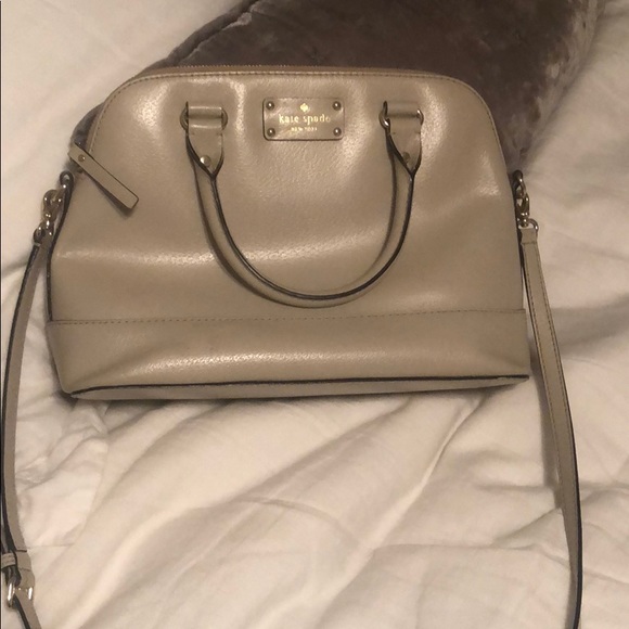 Kate Spade Purse - Picture 1 of 3